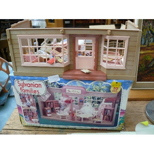 365 - A LARGE COLLECTION OF SYLVANIAN FAMILIES BUILDINGS, FIGURES AND ACCESSORIES