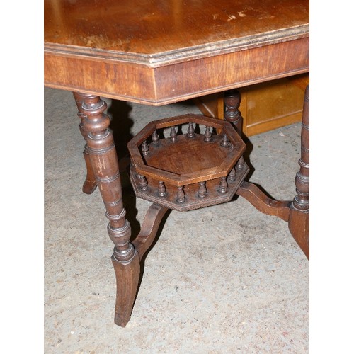 412 - AN EDWARDIAN WOODEN OCTAGONAL COFFEE TABLE