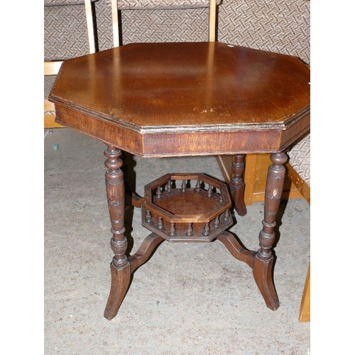 412 - AN EDWARDIAN WOODEN OCTAGONAL COFFEE TABLE