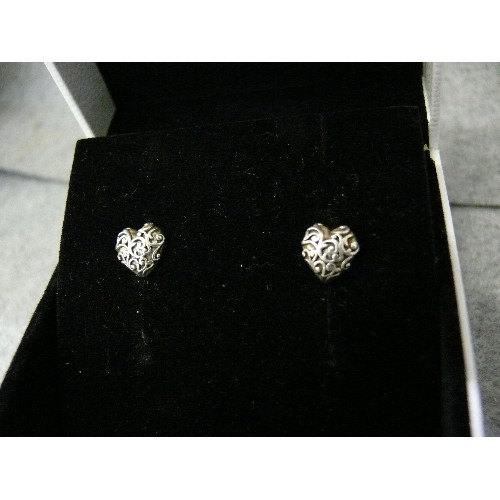 18 - A PANDORA SILVER PAIR OF LOVE HEARTS STUD EARRINGS, BOXED