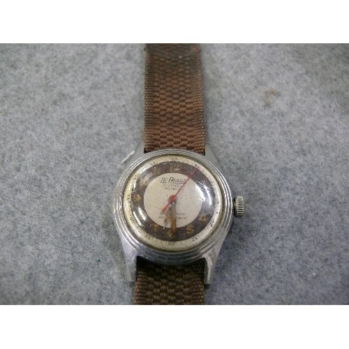 34 - A RARE VINTAGE LE PHARE 1940`S WATCH 17 JEWEL INCABLOC, FULLY WORKING, VERY COLLECTABLE