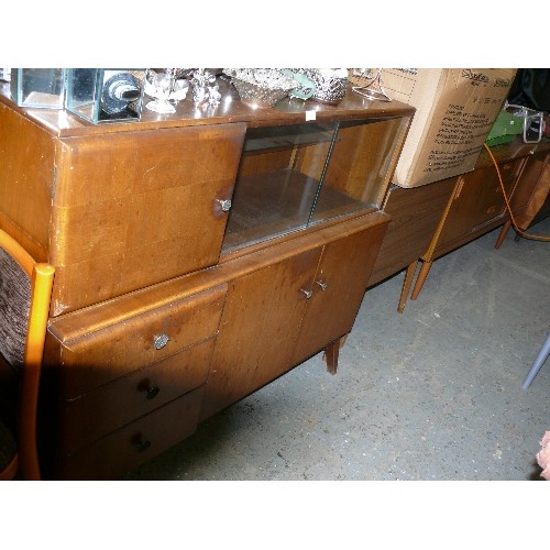 456 - A BEAUTIFUL RETRO SIDEBOARD