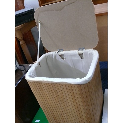 405 - WOODEN SLIM SLATTED LINEN BASKET WITH HINGED LID AND LINEN LINER