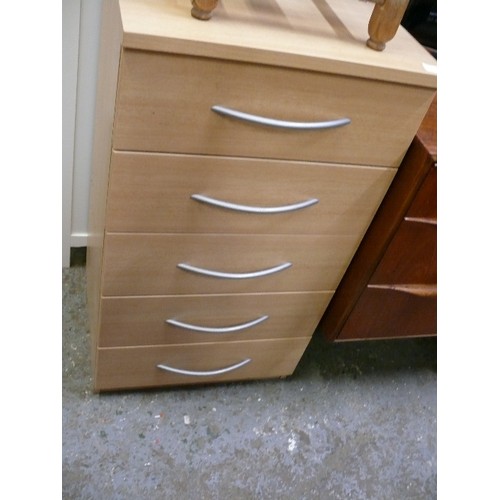 428 - MODERN  NARROW CHEST OF 6 DRAWERS IN BEECH EFFECT