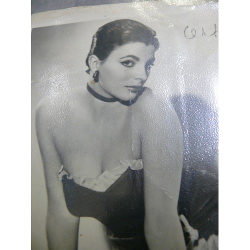 26 - A VERY EARLY PHOTO OF JOAN COLLINS SIGNED TO THE R A F