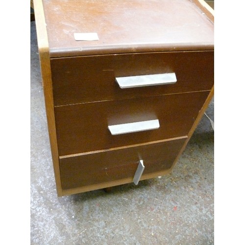 432 - STAG MID CENTURY DRESSING TABLE WITH GLASS TOP PROTECTOR