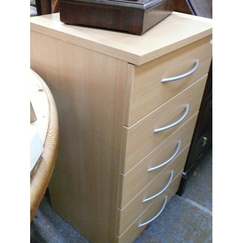 442 - MODERN  NARROW CHEST OF 6 DRAWERS IN BEECH EFFECT