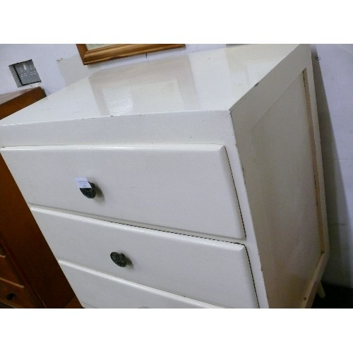 473 - RETRO CHEST OF 3 DRAWERS ON SPLAYED LEG,  PETITE, WITH METAL FLOWER KNOBS