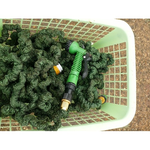 510 - EXPANDABLE GARDEN HOSE WITH FITTINGS