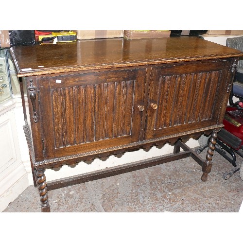 487A - OAK OLD CHARM SIDEBOARD ON BARLEY TWIST LEGS