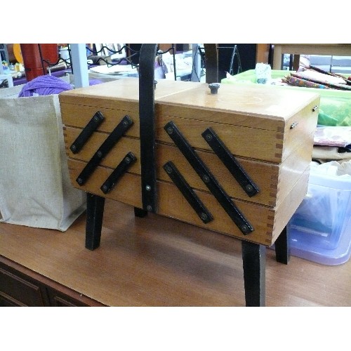 289 - RETRO CANTILEVER SEWING BOX ON LEGS WITH SEWING CONTENTS