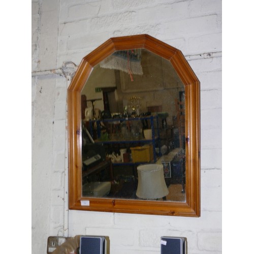 190 - ARCH TOP PINE FRAMED MIRROR