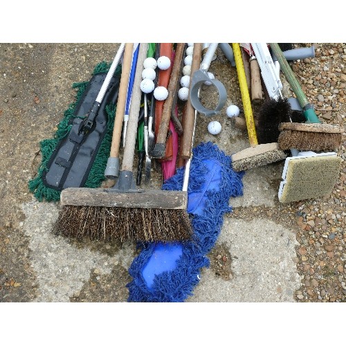 518 - MIXED LOT SEVERAL BRUSHES, FLOOR MOPS, WALKING STICKS, UMBRELLAS