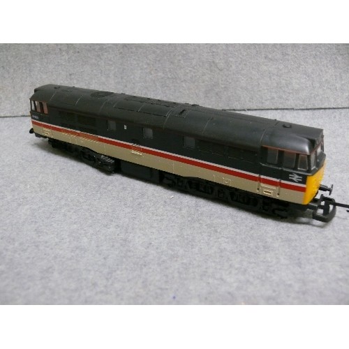 86 - HORNBY 'OO' TRAIN ENGINE MODEL 31423 WITH BOX