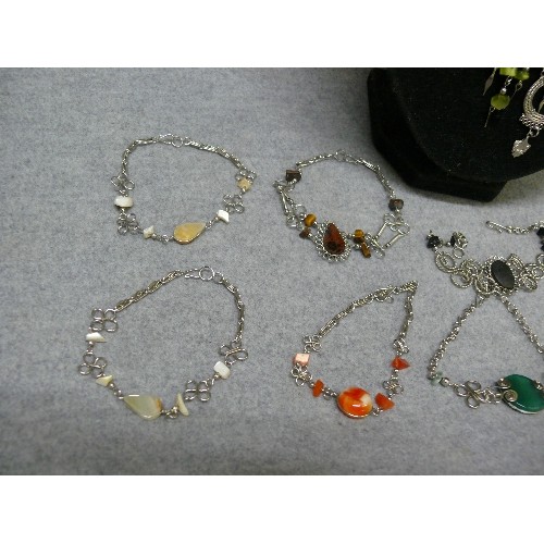 59 - A NICE COLLECTION OF PERUVIAN WIREWORK COSTUME JEWELLERY WITH SEMI PRECIOUS STONES TO INCLUDE 7 BRAC... 