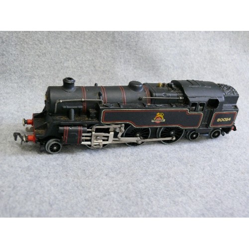 91 - HORNBY 'OO' TRAIN ENGINE MODEL 80054