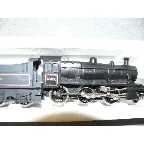 113 - A LIMA TRAIN ENGINE AND TENDER 46400