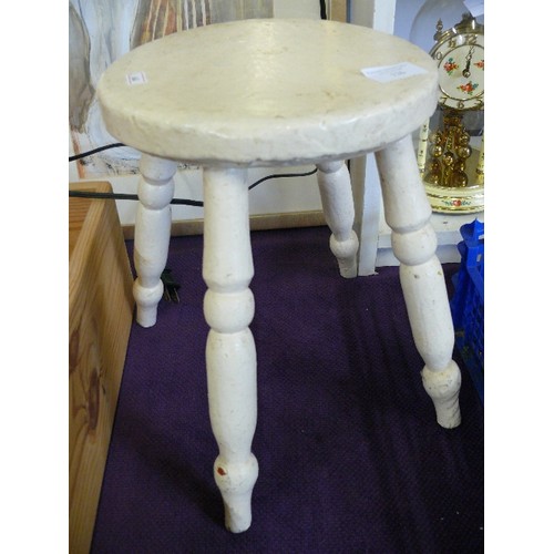 126 - A VINTAGE WOODEN WHITE PAINTED MILKING STOOL