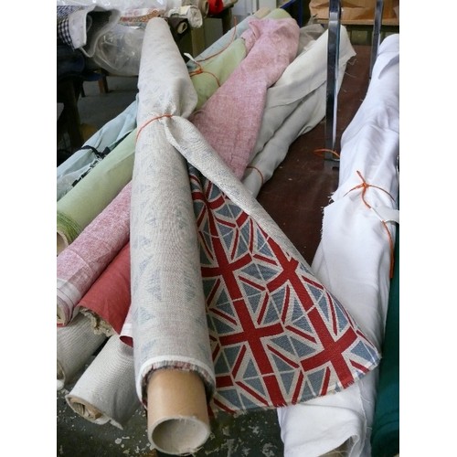 161 - A PART ROLL OF HESSIAN STYLE FABRIC WITH UNION JACK MOTIF