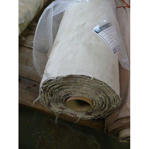 239 - A LARGE ROLL OF HESSIAN STYLE BROWN/CREAM FABRIC 38.3 METRES