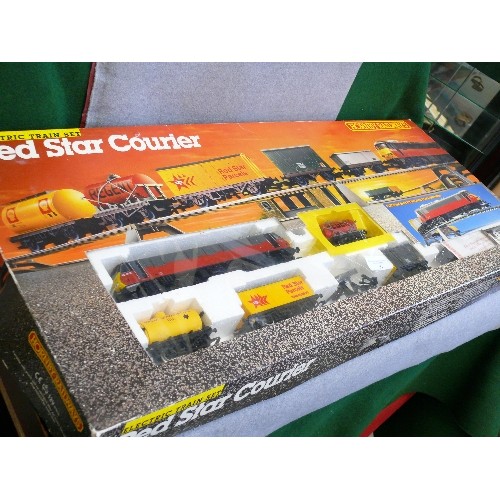 79 - A HORNBY RAILWAY RED STAR COURIER ELECTRIC TRAIN SET