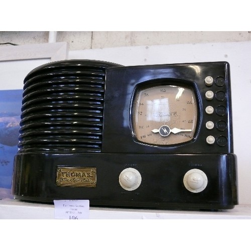 106 - A VINTAGE BAKELITE COLLECTORS EDITION RADIO BY THOMAS