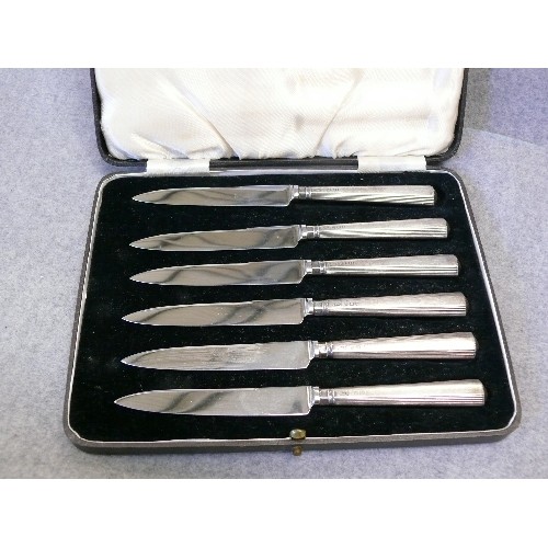 45 - A SET OF SIX SILVER ART DECO FRUIT KNIVES MADE LONDON 1939 BY JOSIAH WILLIAMS & Co FOR FRANCIS REDIN... 