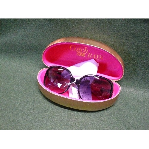 52A - A PAIR OF LIPSY OF LONDON DESIGNER SUNGLASSES. IN ORIGINAL BOX