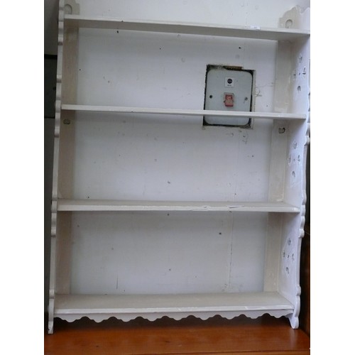 404 - DISPLAY SHELF WITH PIERCED SIDES PAINTED WHITE