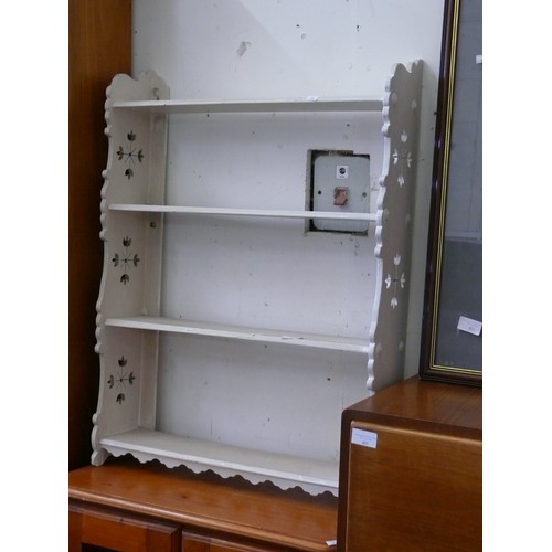 404 - DISPLAY SHELF WITH PIERCED SIDES PAINTED WHITE