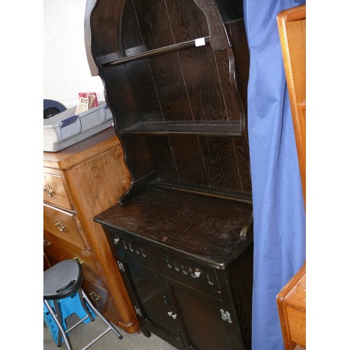 412 - SMALL OAK WELSH DRESSER