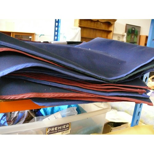 425 - QUANTITY OF CANVAS BAGS (NEED HANDLES) PLUS QUANTITY OF CANVAS FABRIC