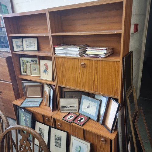 402A - WOOD EFFECT RETRO CABINETS WITH SHELVING