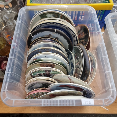 199B - LARGE CRATE OF MIXED COLLECTORS PLATES