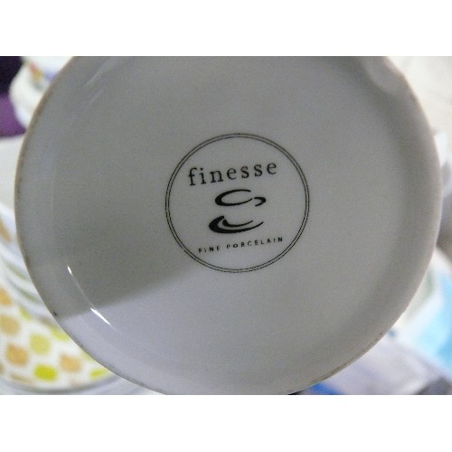 315 - 2 X PART DINNER SETS - FINESSE FINE PORCELAIN AND WATERSIDE FINE CHINA