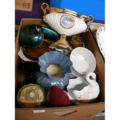 320 - BOX OF QUALITY HOUSE CLEARANCE ITEMS -  VASES, POTS ETC