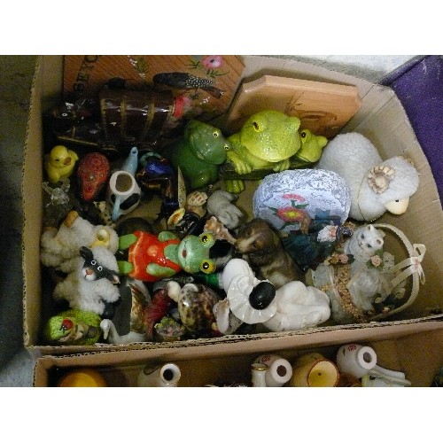 322 - BOX OF QUALITY HOUSE CLEARANCE ITEMS -  FROGS, SHEEP,  SWANS, PAPERWRIGHT ETC