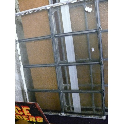 325A - 2 X LEAD GLASS WINDOWS