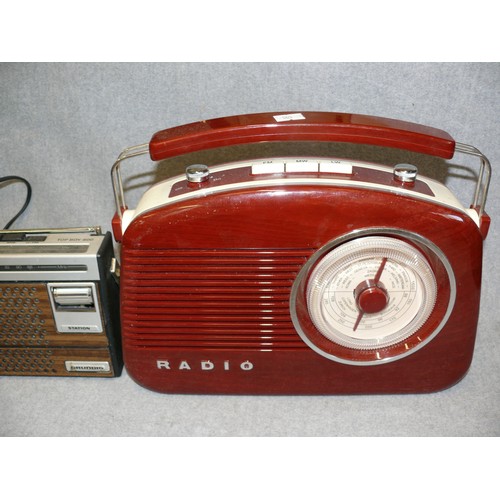 65 - A VINTAGE GRUNDIG TOP BOY 600 RADIO AND A RETRO STYLE RADIO