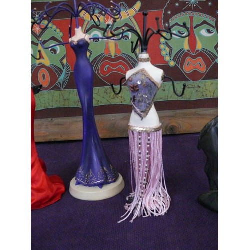 110 - 3 DECORATIVE JEWELLERY MANNEQUINS