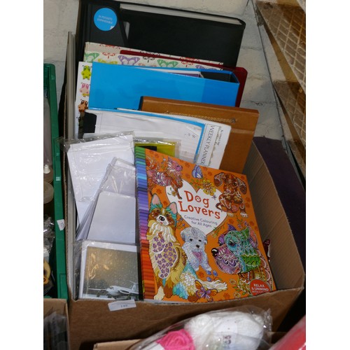 148 - A LARGE BOX OF VARIOUS STATIONERY ITEMS TO INCLUDE PAPER, PENS, FOLDERS ETC