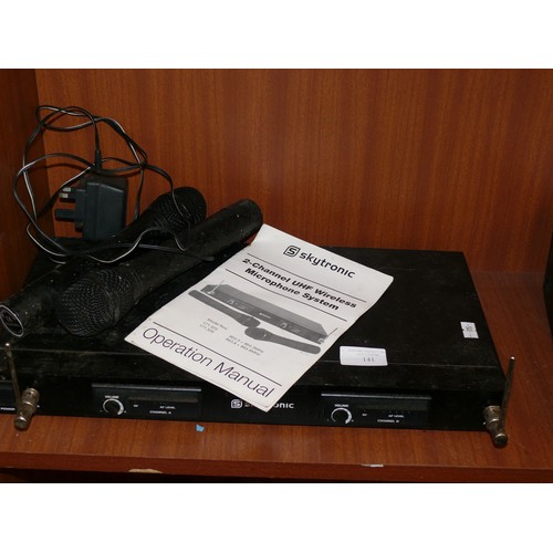 141 - A SKYTRONIC 2-CHANNEL UHF WIRELESS MICROPHONE SYSTEM WITH INSTRUCTIONS