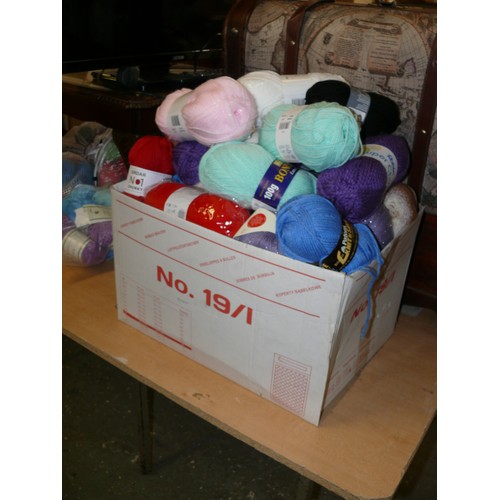 177 - A VERY LARGE QUANTITY OF NEW BALLS OF WOOL IN VARIOUS COLOURS