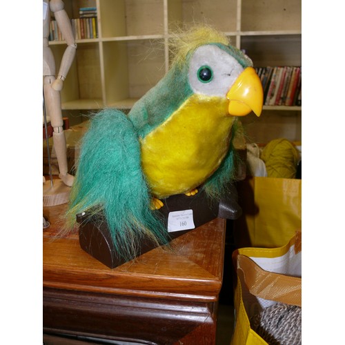 161 - A VERY NICE VINTAGE BATTERY OPERATED PARROTT