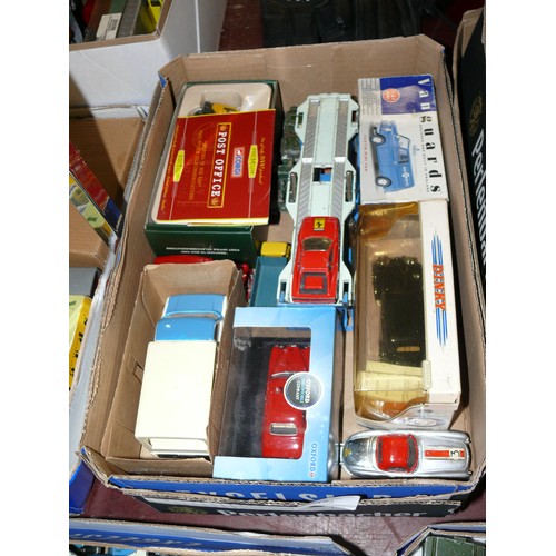 192 - A BOX OF COLLECTORS VEHICLES TO INCLUDE DINKY, VANGUARDS, CORGI ETC, SOME BOXED