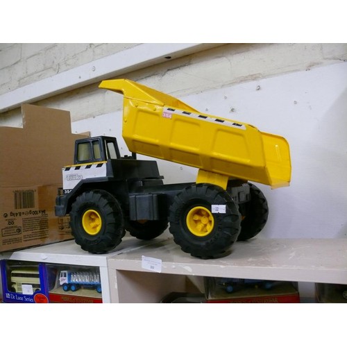 80 - A LARGE TONKA DUMP TRUCK