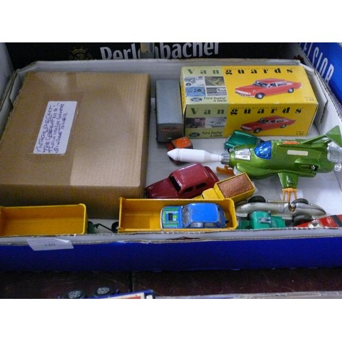 189 - A BOX OF COLLECTORS VEHICLES TO INCLUDE CESCENT, DINKY, CORGI, VANGUARDS ETC