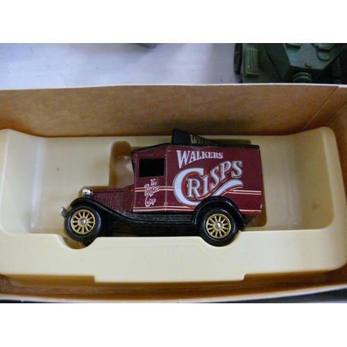 195 - A BOX OF COLLECTORS VEHICLES TO INCLUDE BURAGO, DINKY, LLEDO ETC