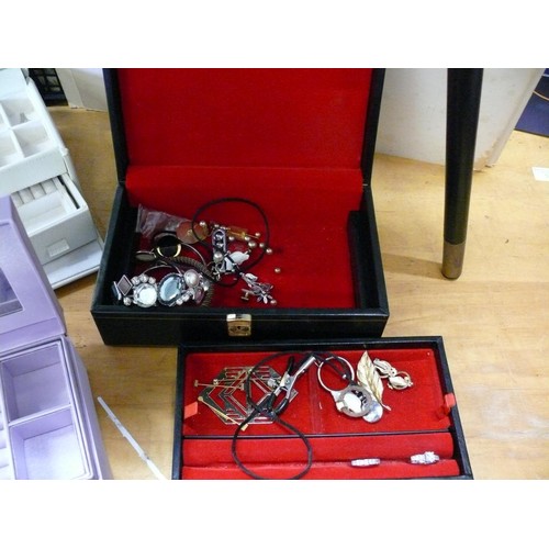 241 - 4 DECORATIVE JEWELLERY BOXES, 2 WITH CONTENTS OF COSTUME JEWELLERY