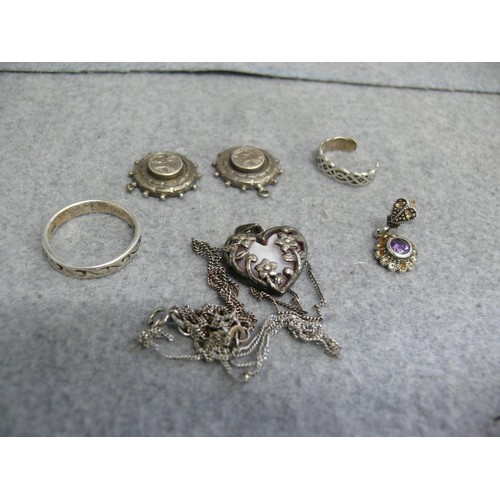 29 - COLLECTION OF SILVER JEWELLERY - A LOVELY CHAIN AND PENDANT WITH PINK STONE, ANOTHER CHAIN, TWO RING... 